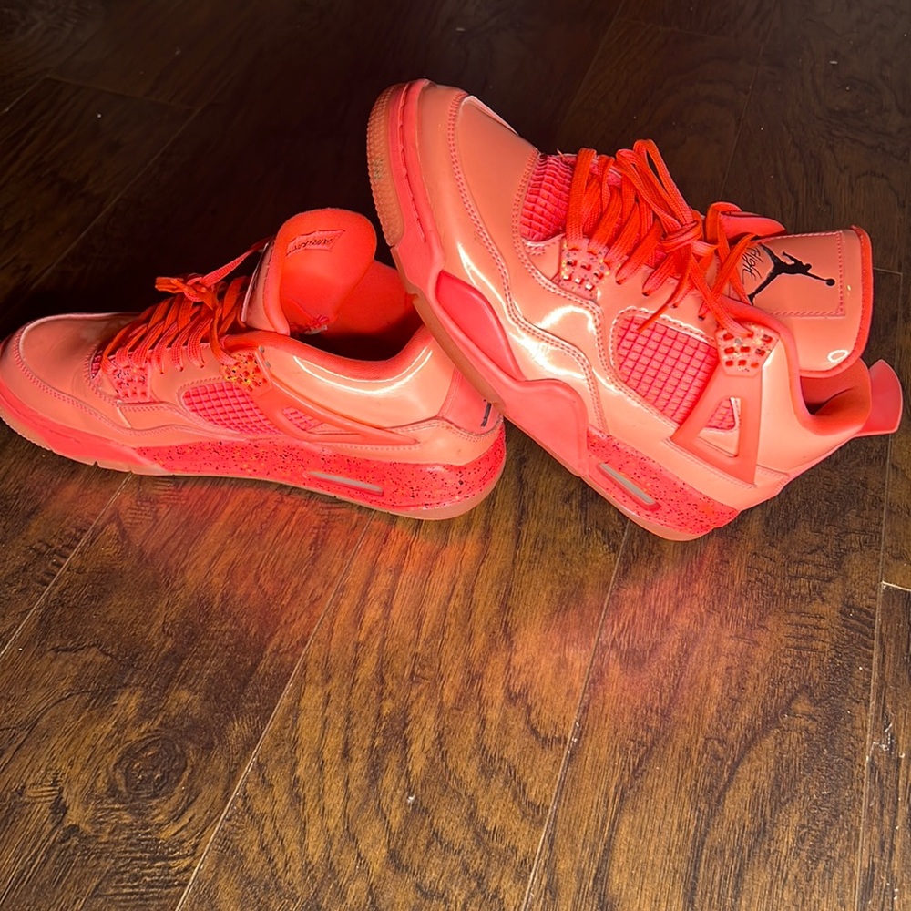 Pink Jordan 4s